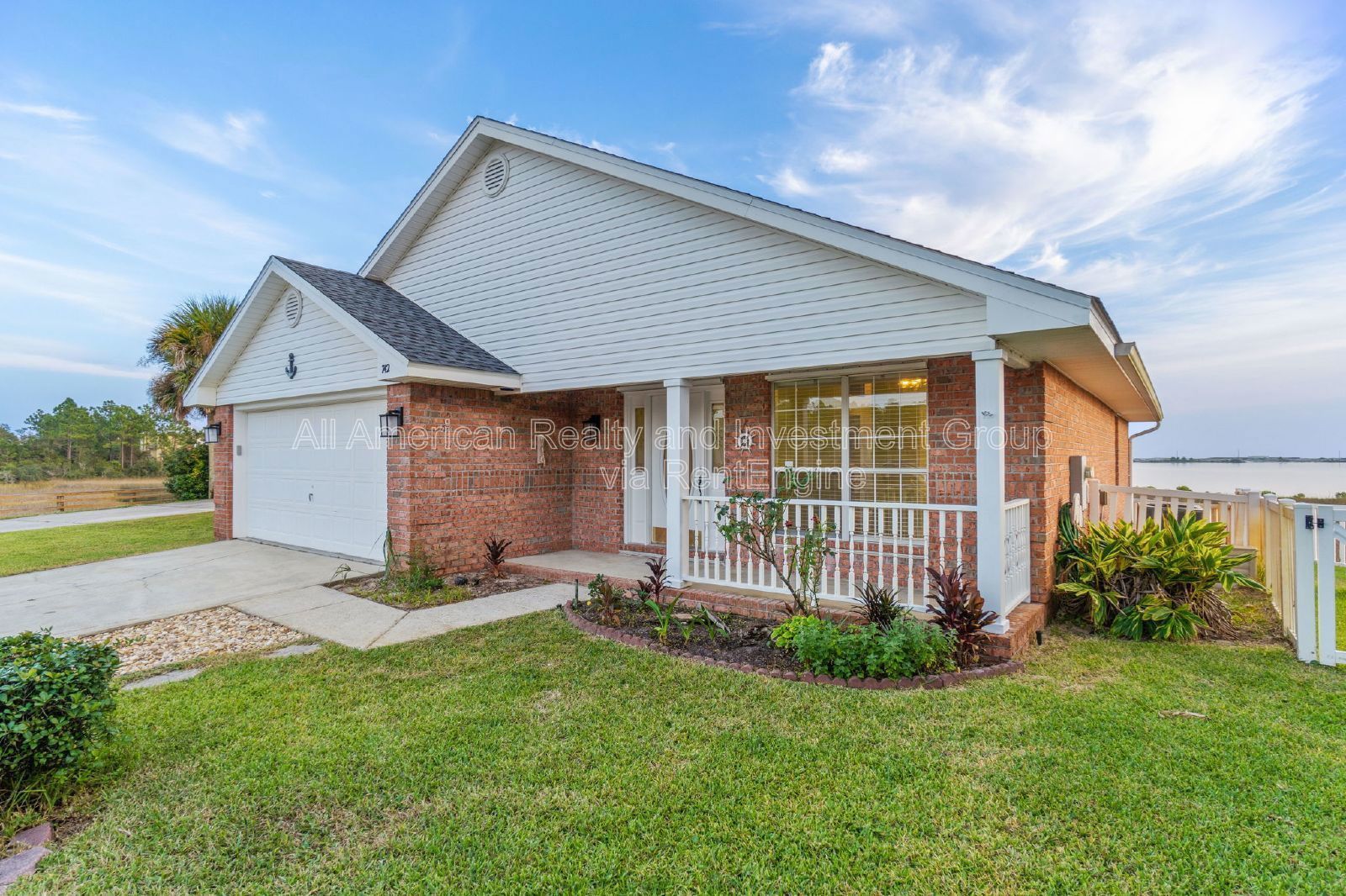 742 Saltair Lane property image