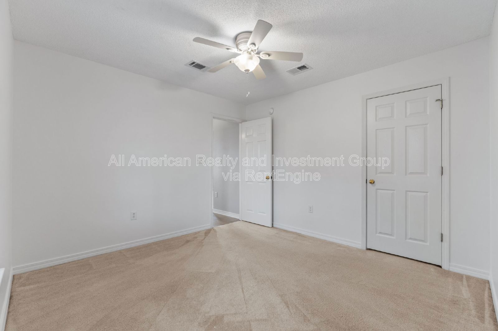 742 Saltair Lane property image