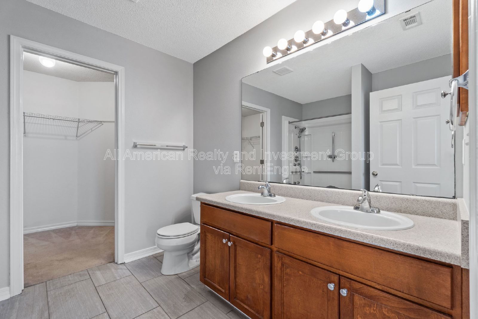 742 Saltair Lane property image