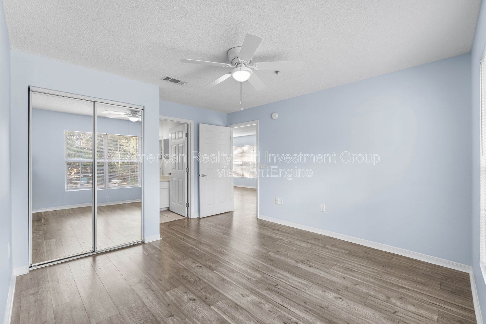 4274 Calinda Lane Unit 221 property image