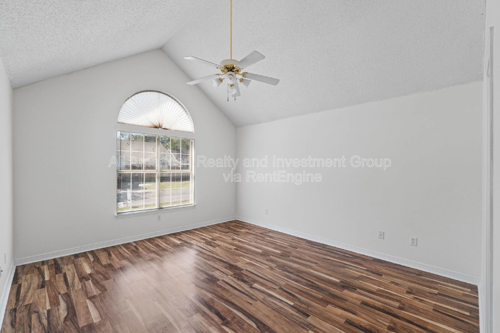 1721 Colonial Court property image