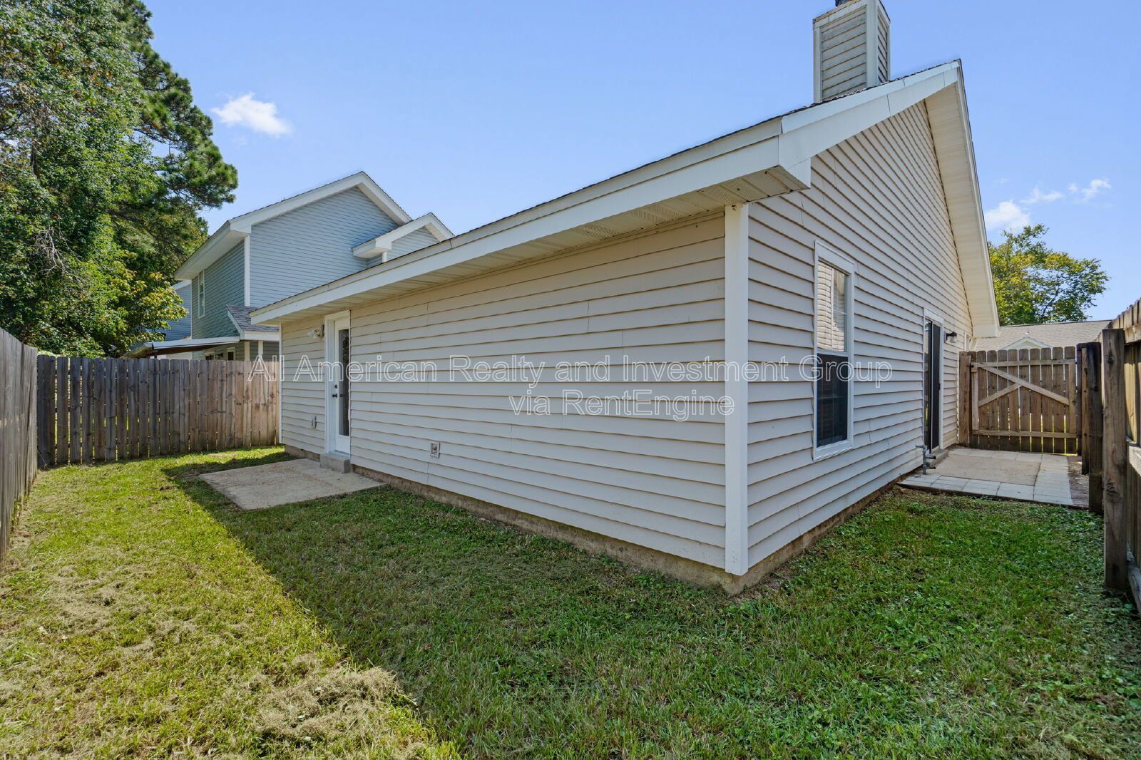 1721 Colonial Court property image