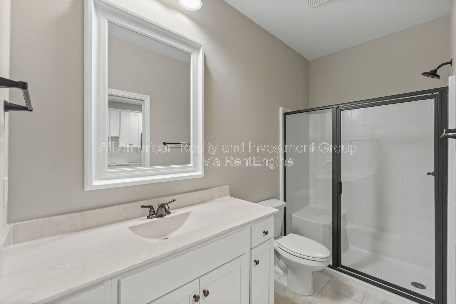 33 8th Avenue property image