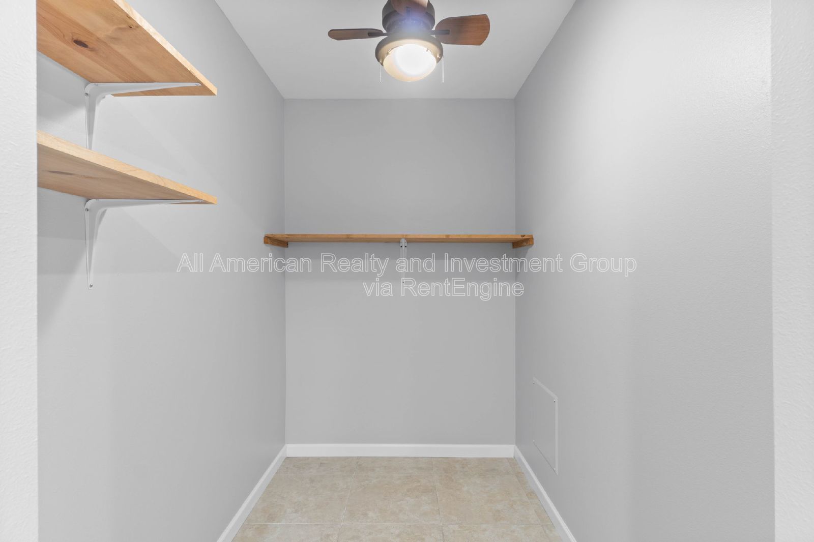 202 Stephen Avenue property image