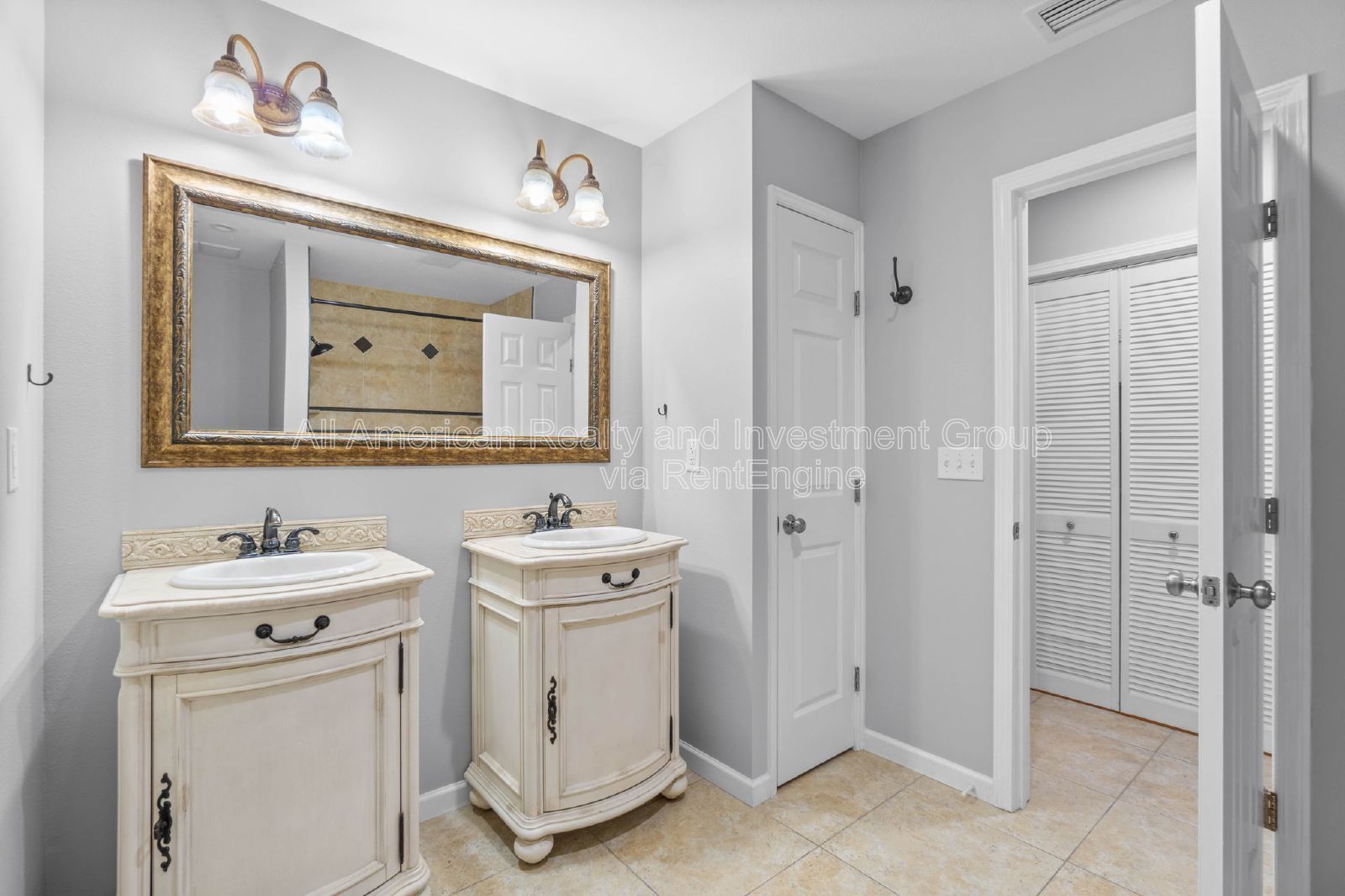 202 Stephen Avenue property image