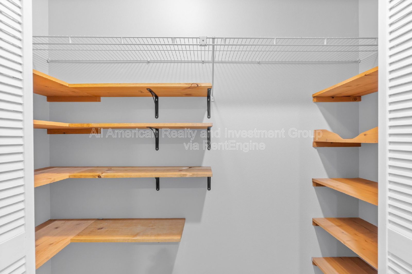 202 Stephen Avenue property image