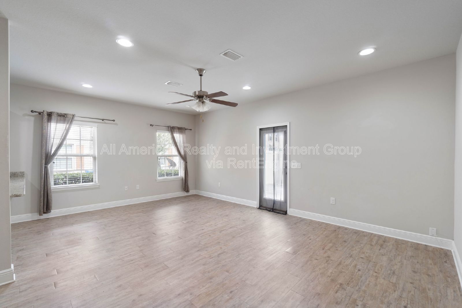 8827 Little Cormorant Ln property image