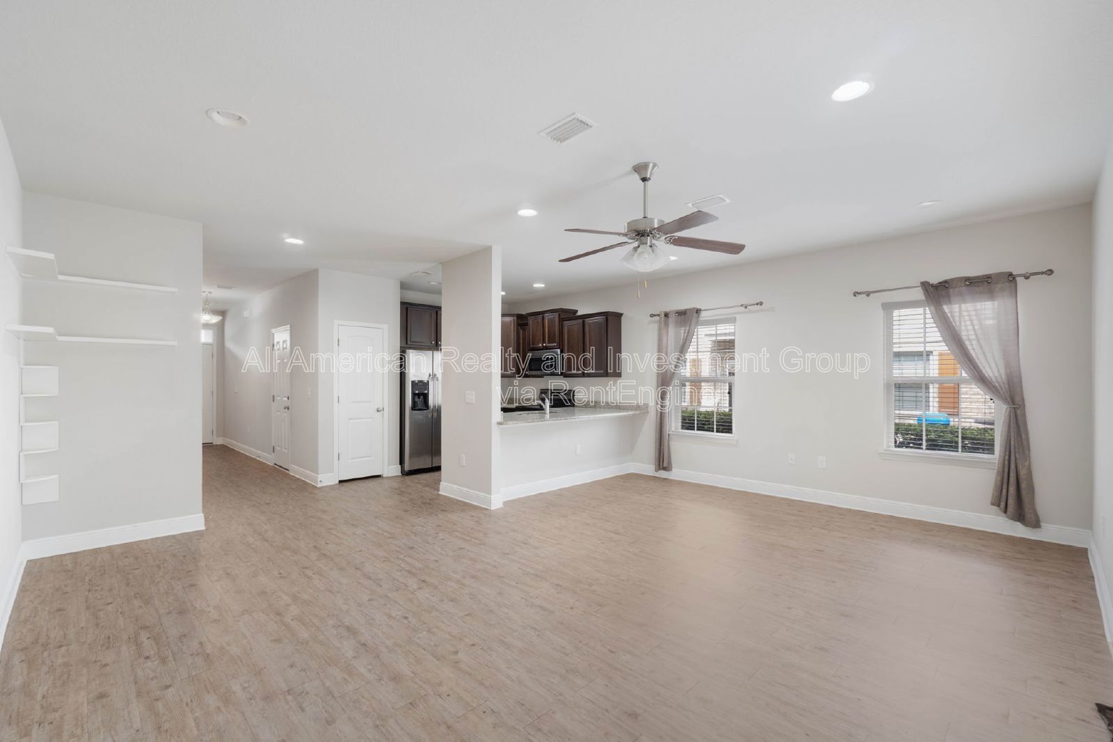 8827 Little Cormorant Ln property image