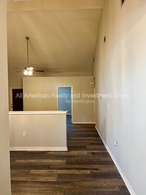 504 Easy Street property image