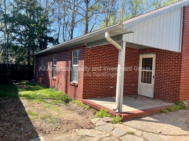 504 Easy Street property image