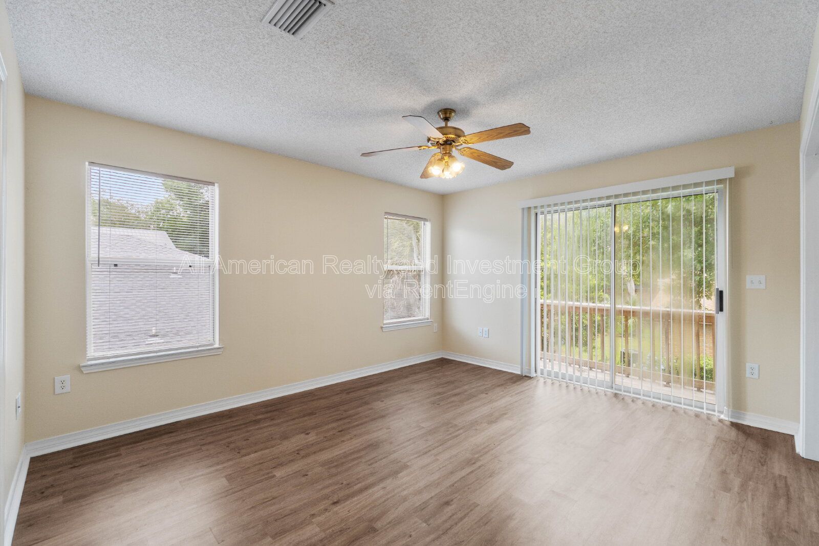 104 Hydac Road B property image