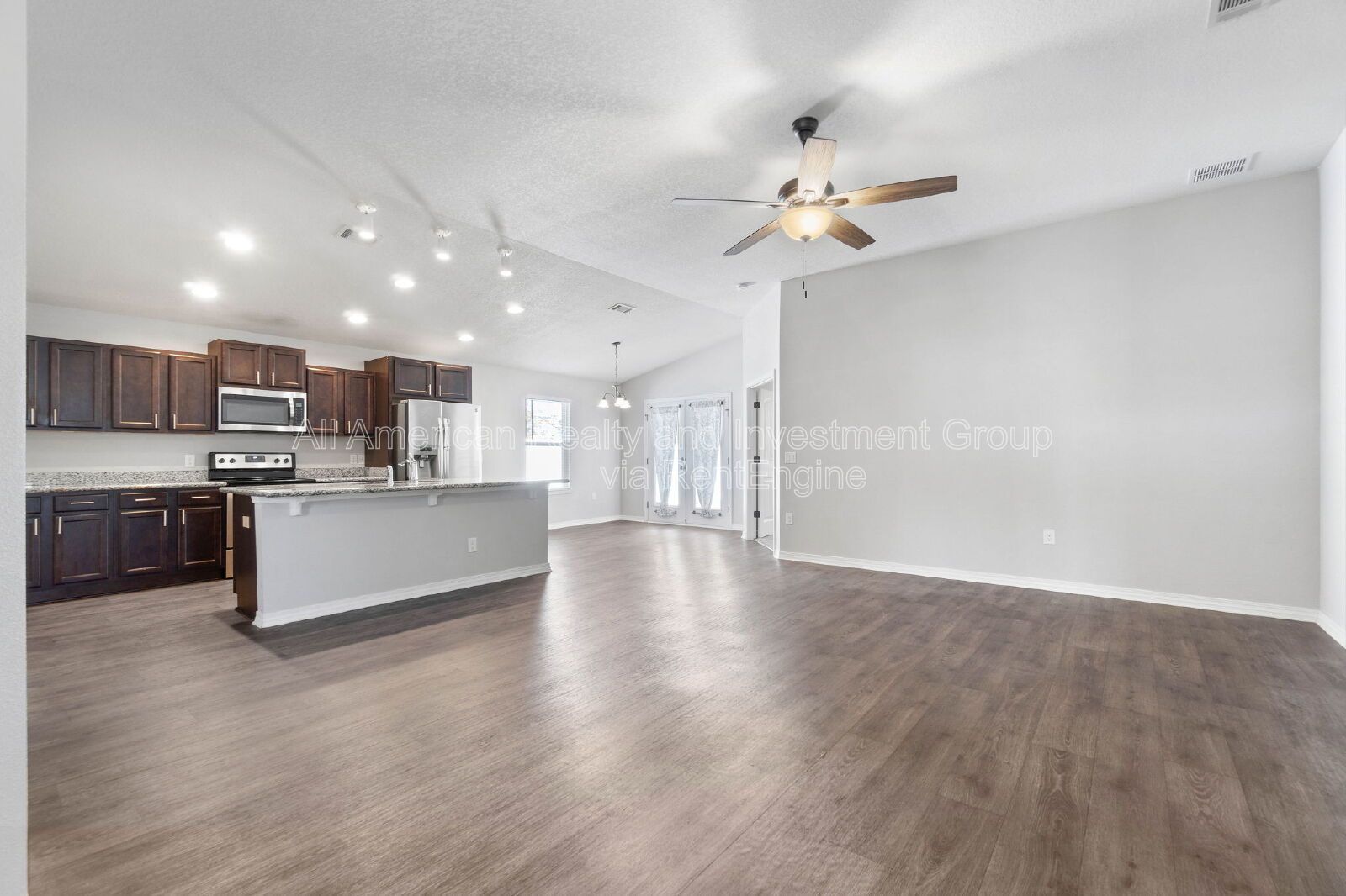 2432 Frontera Street property image