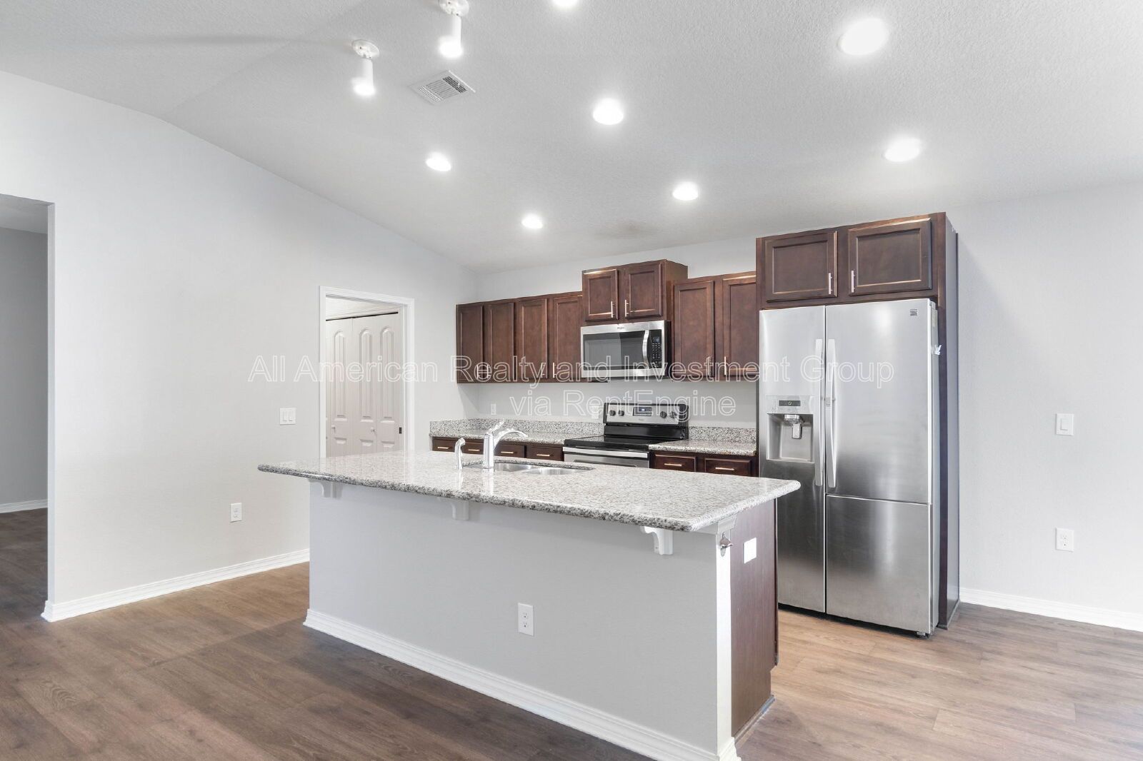 2432 Frontera Street property image
