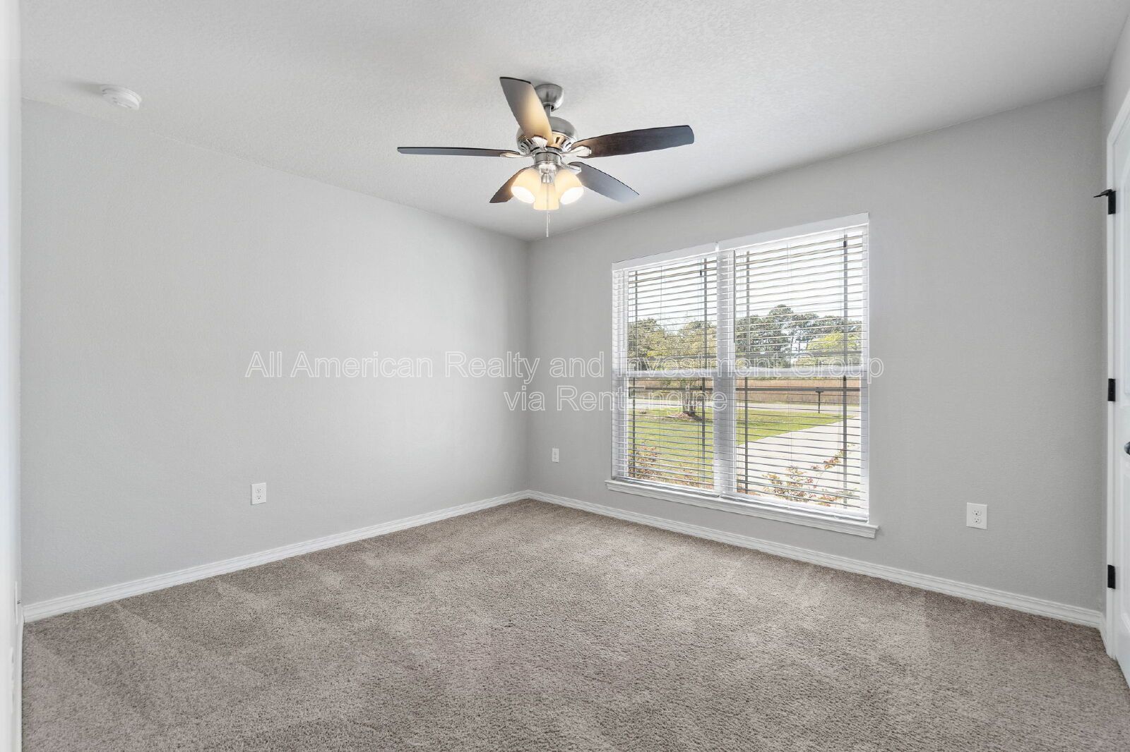 2432 Frontera Street property image