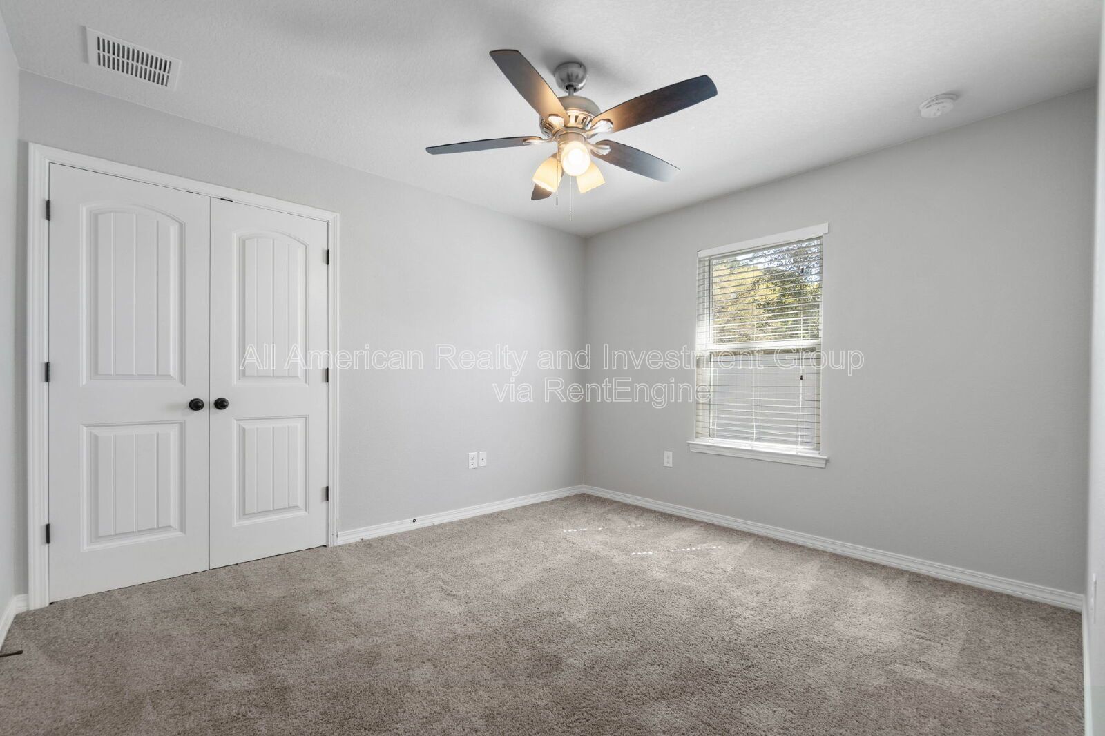 2432 Frontera Street property image