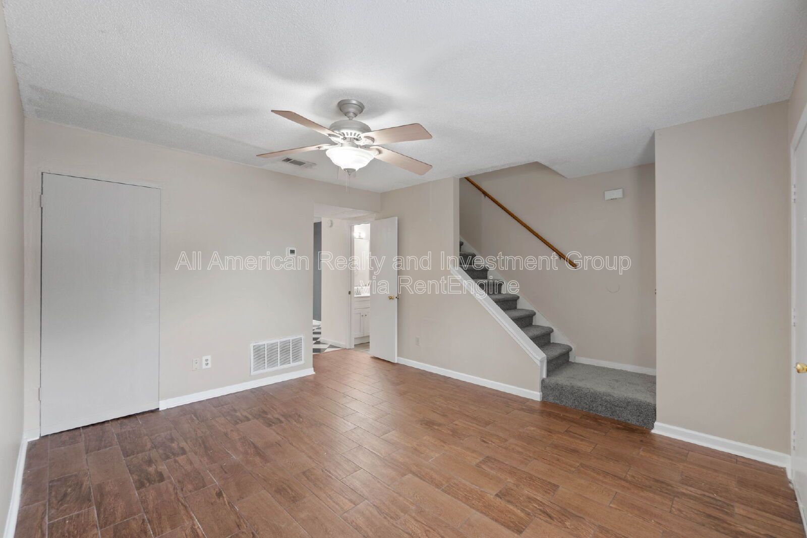 611 Center Street Unit 10 property image
