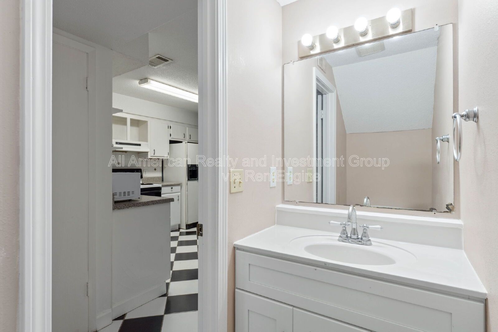 611 Center Street Unit 10 property image