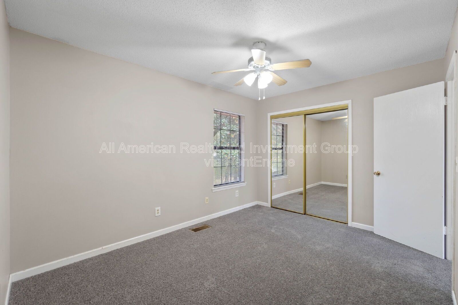 611 Center Street Unit 10 property image