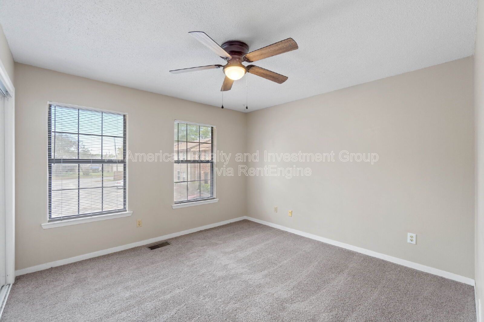 611 Center Street Unit 10 property image