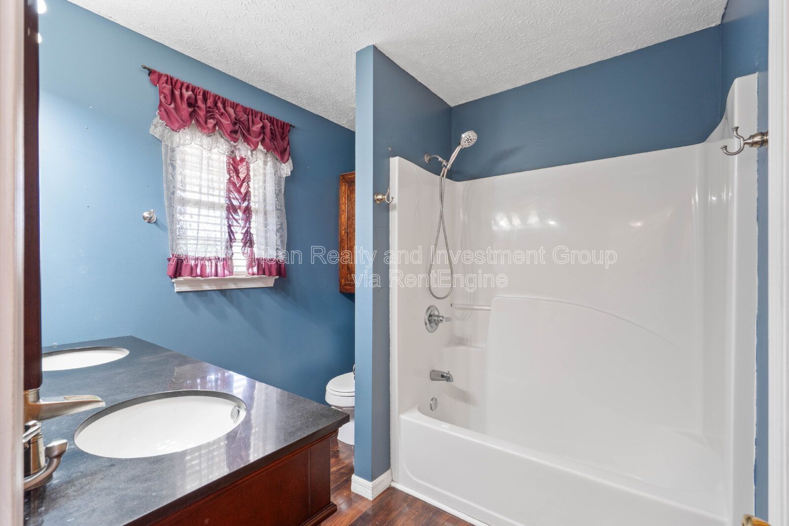 1815 Pointed Leaf Lane property image
