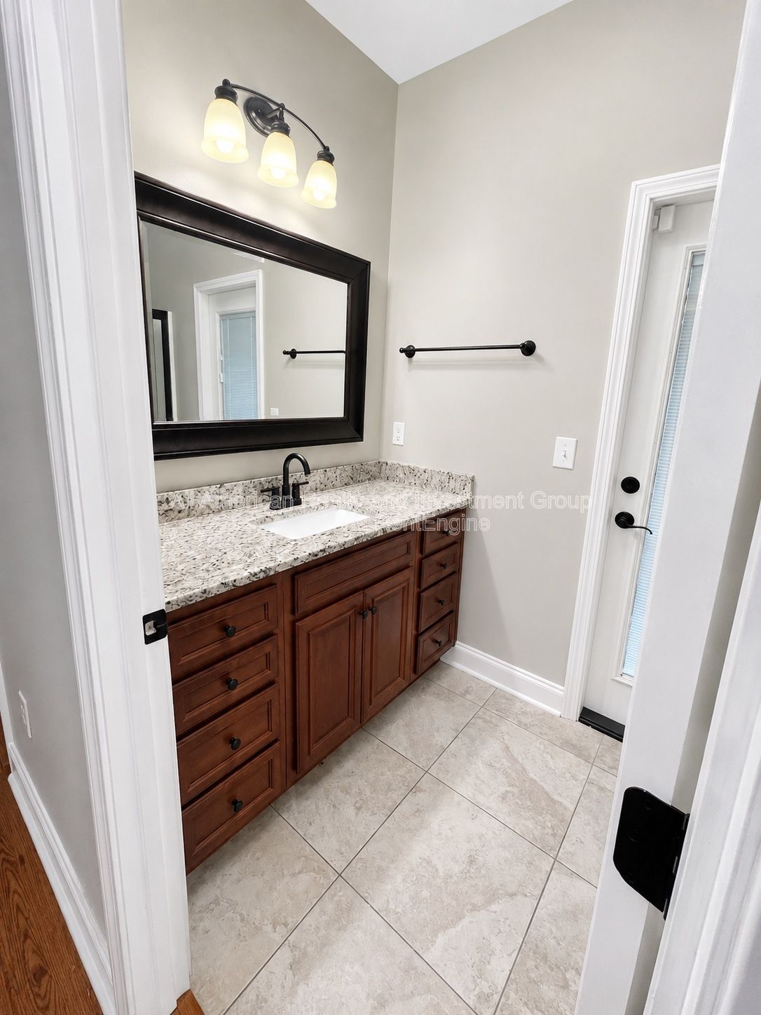 598 Emerald Lane property image