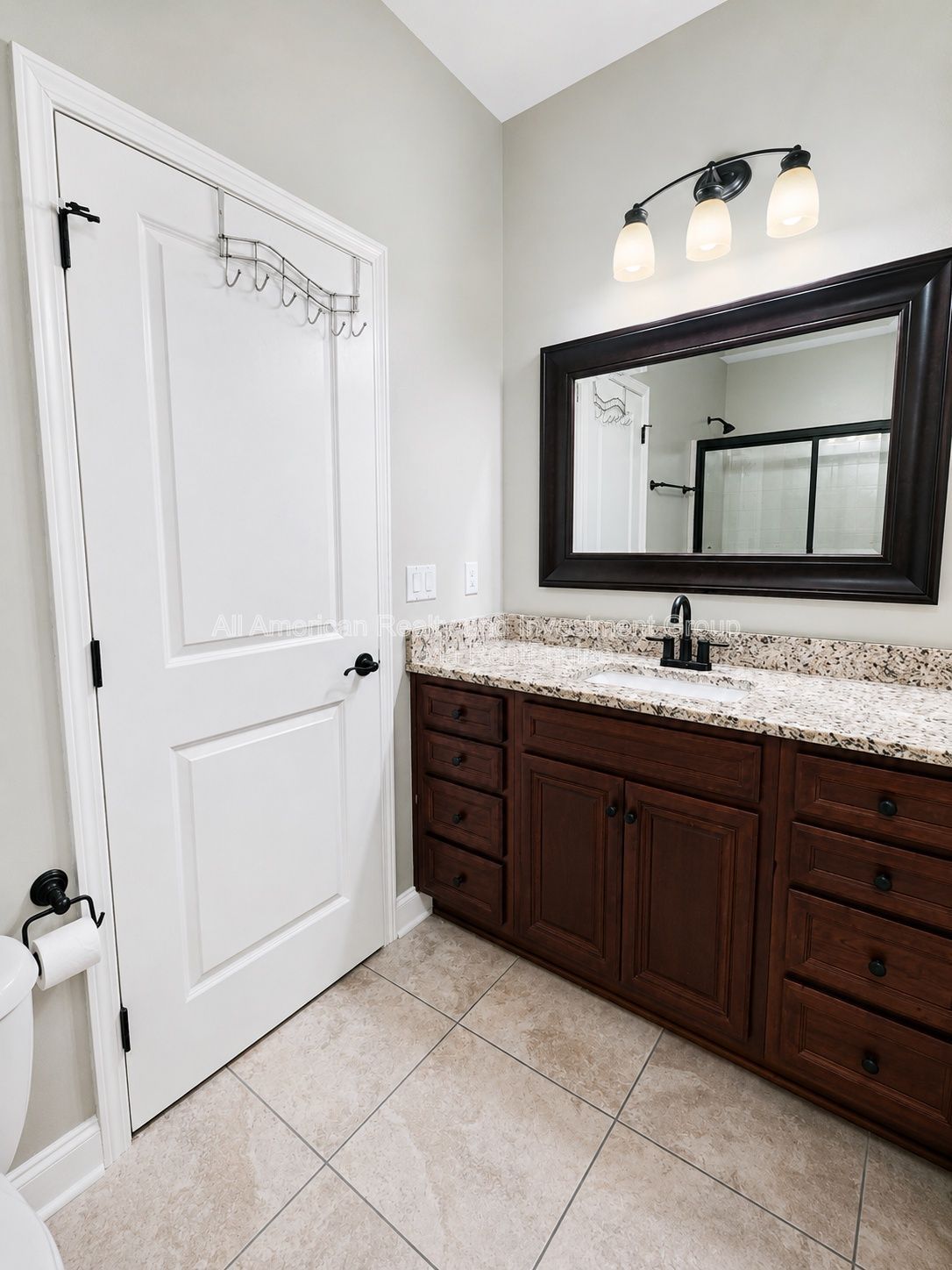 598 Emerald Lane property image