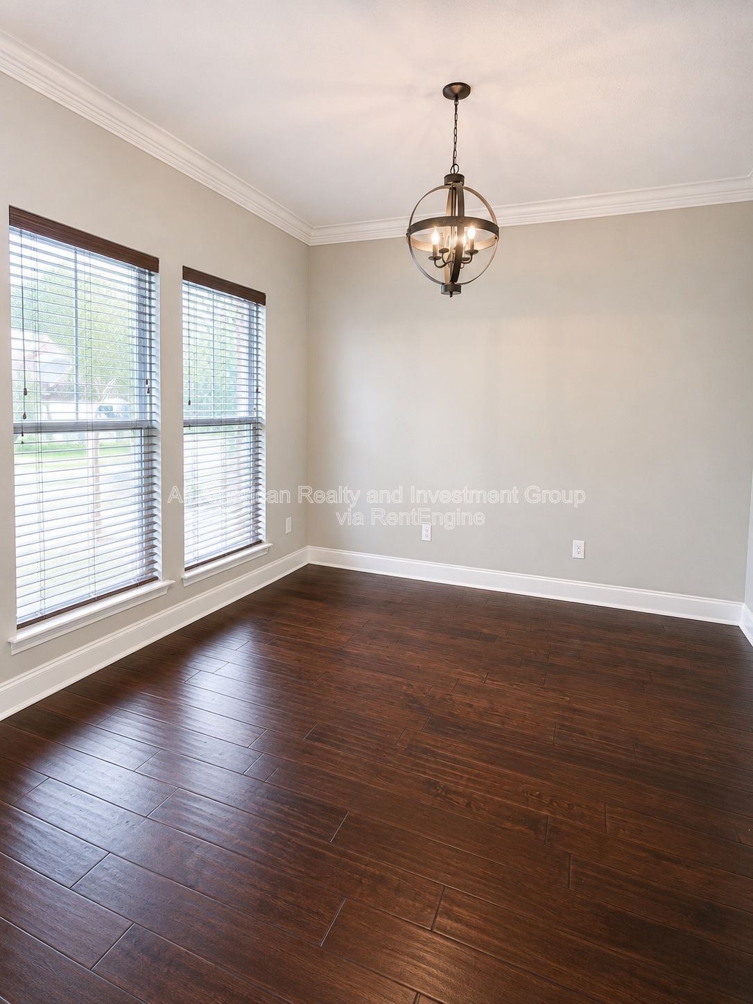 598 Emerald Lane property image