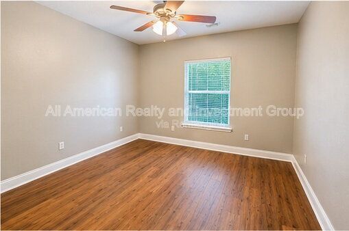598 Emerald Lane property image