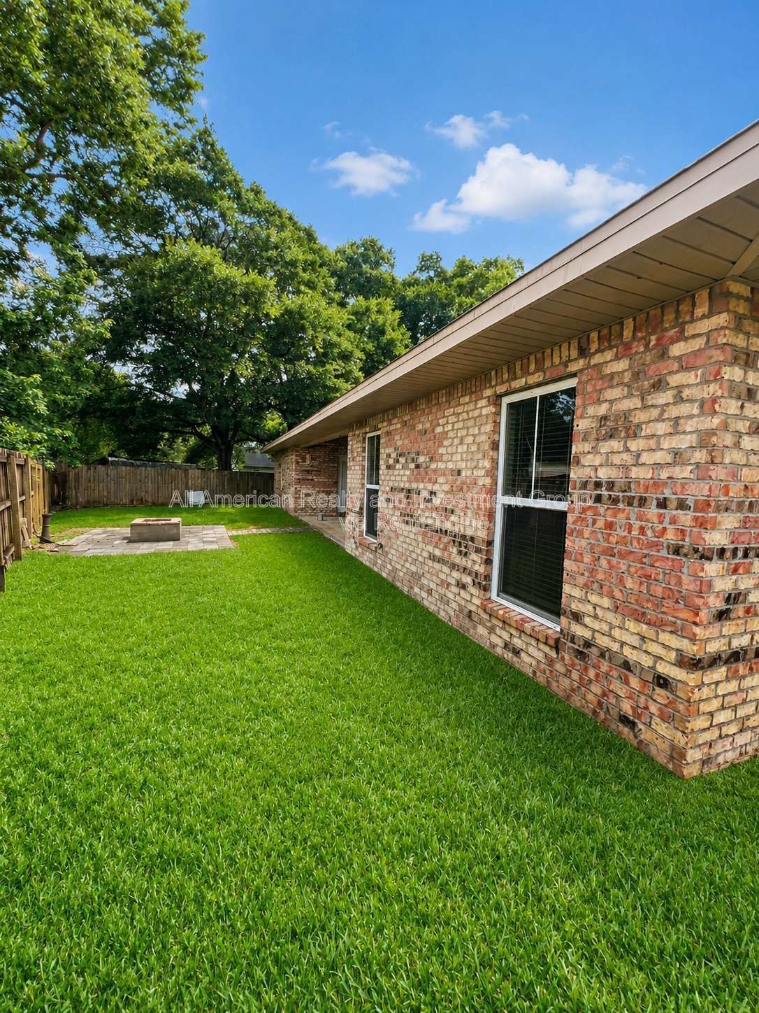 598 Emerald Lane property image