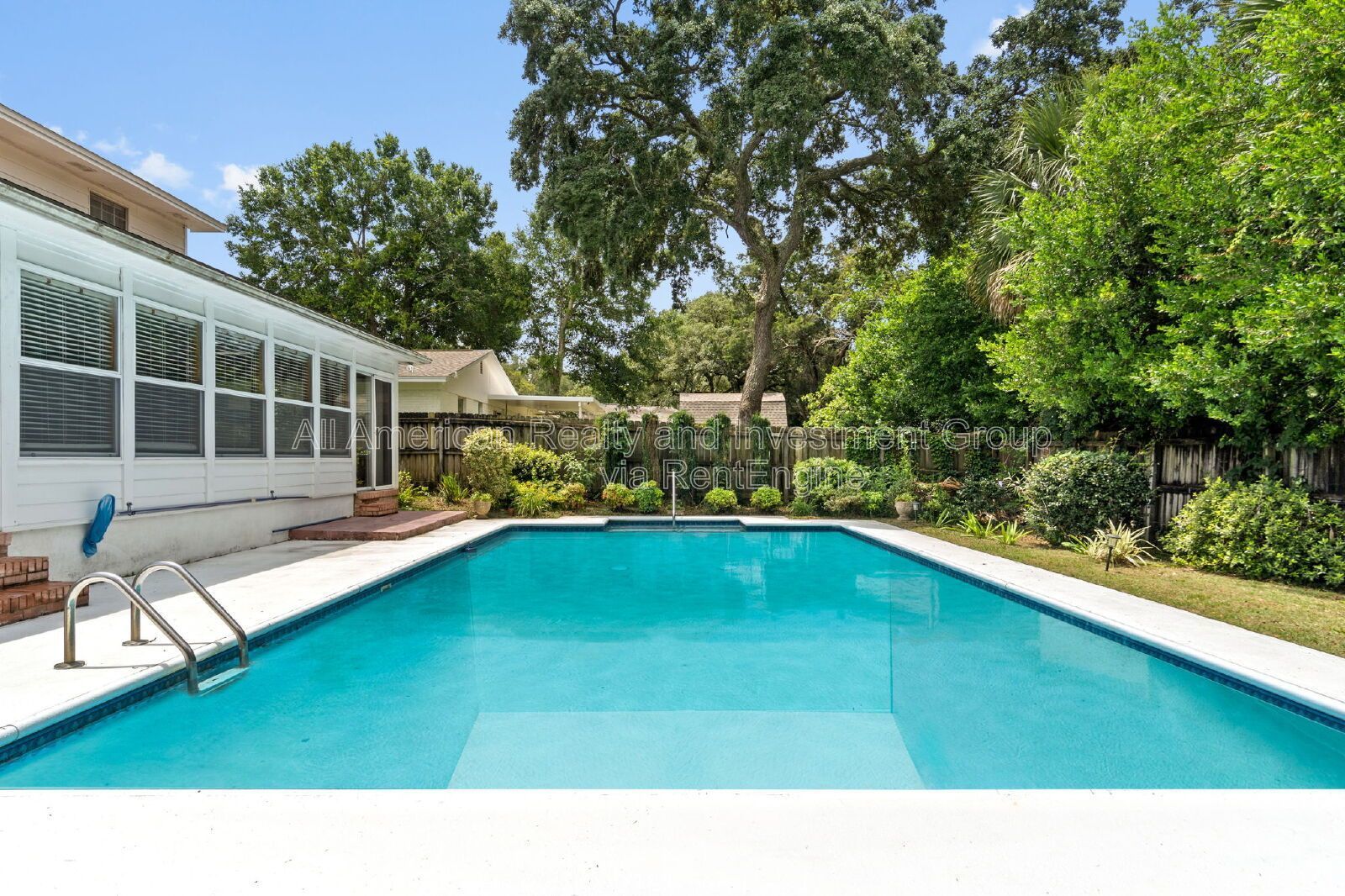 208 Wright Parkway NW property image