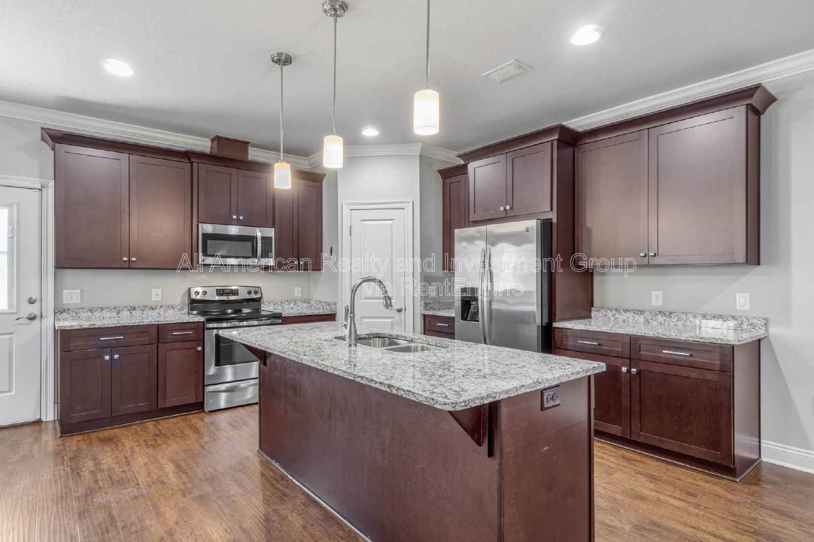 2140 Nina Street property image