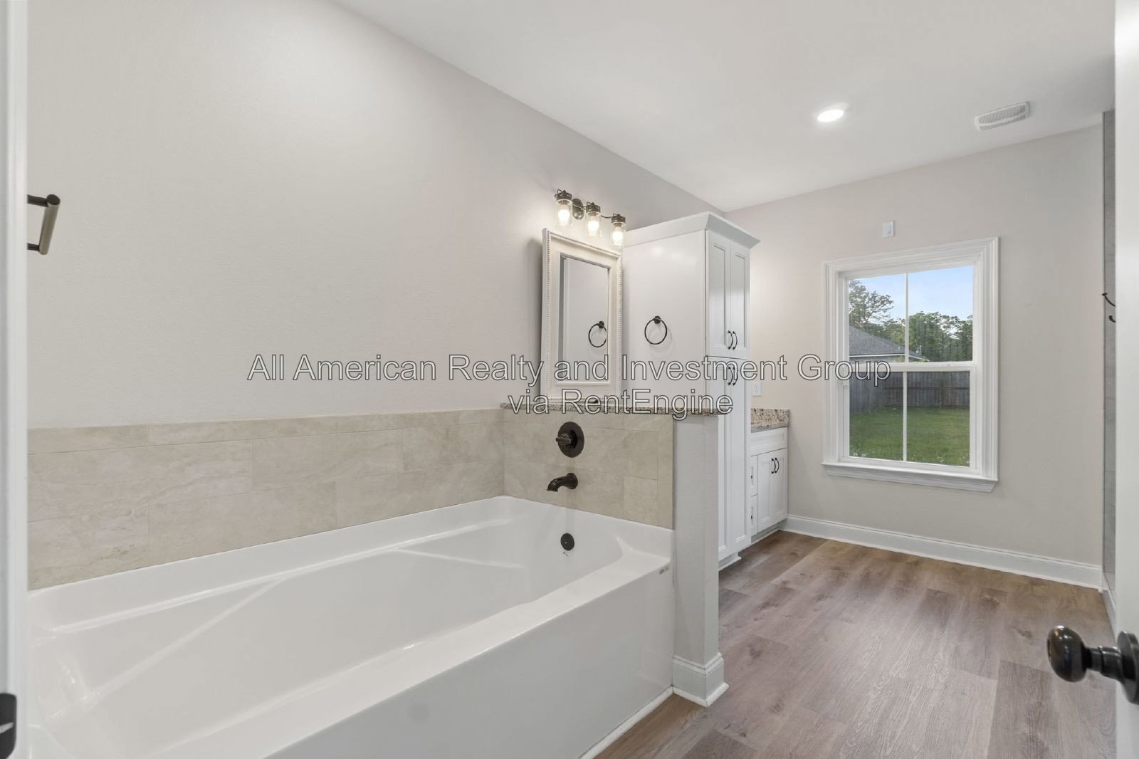 331 Adams Drive property image