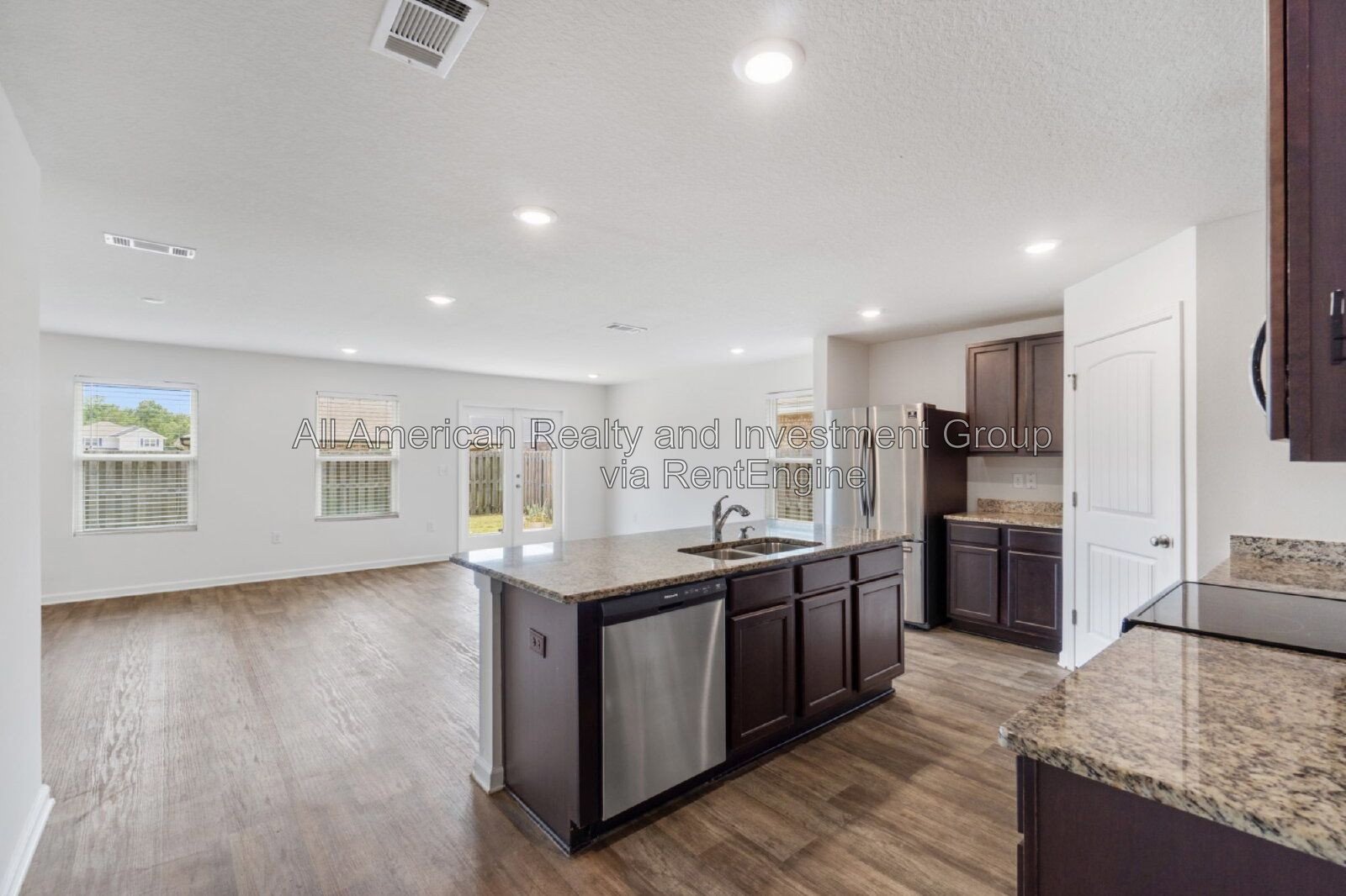 921 Merganser Way property image