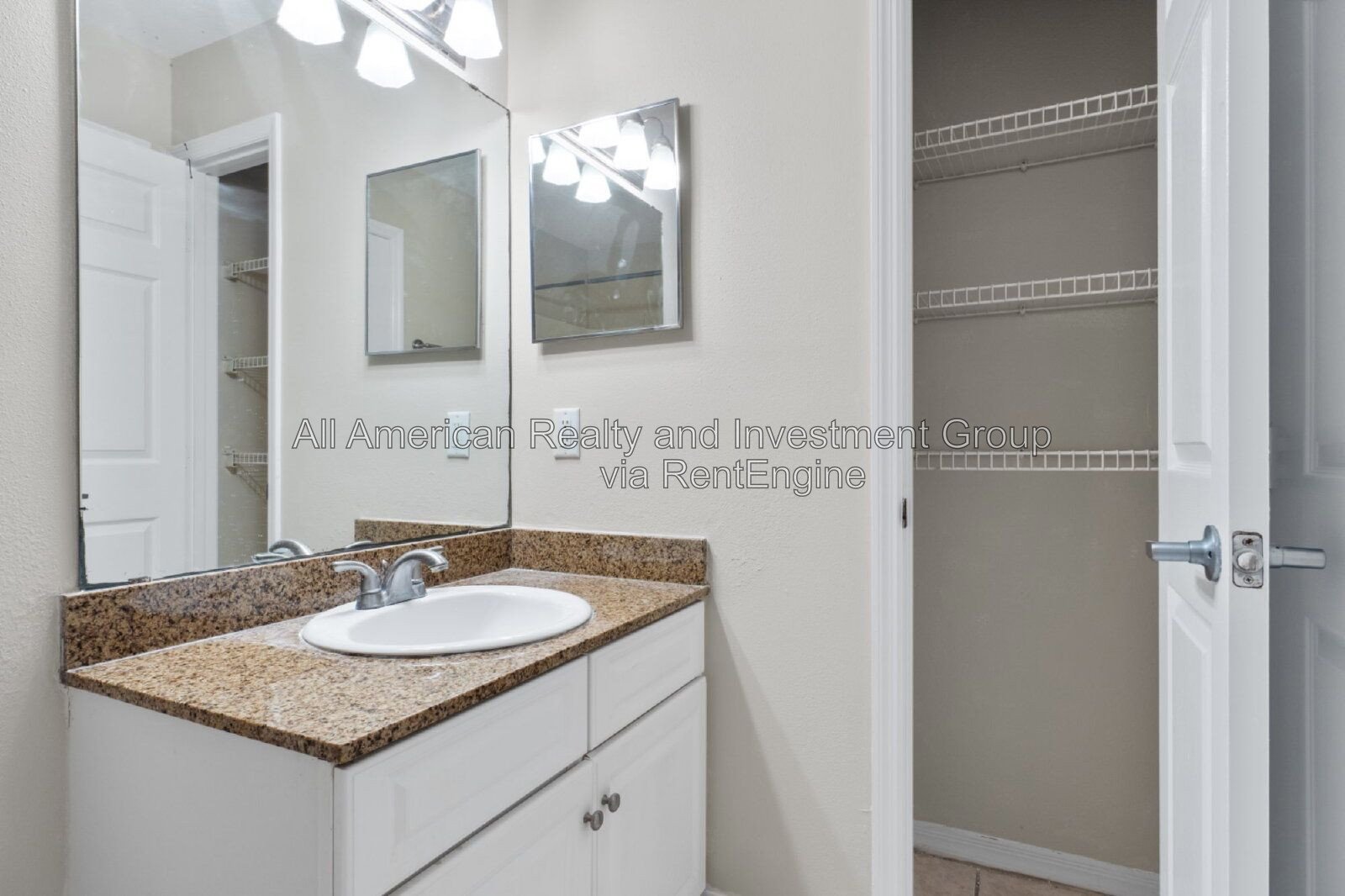 4274 Calinda Lane Unit 212 property image