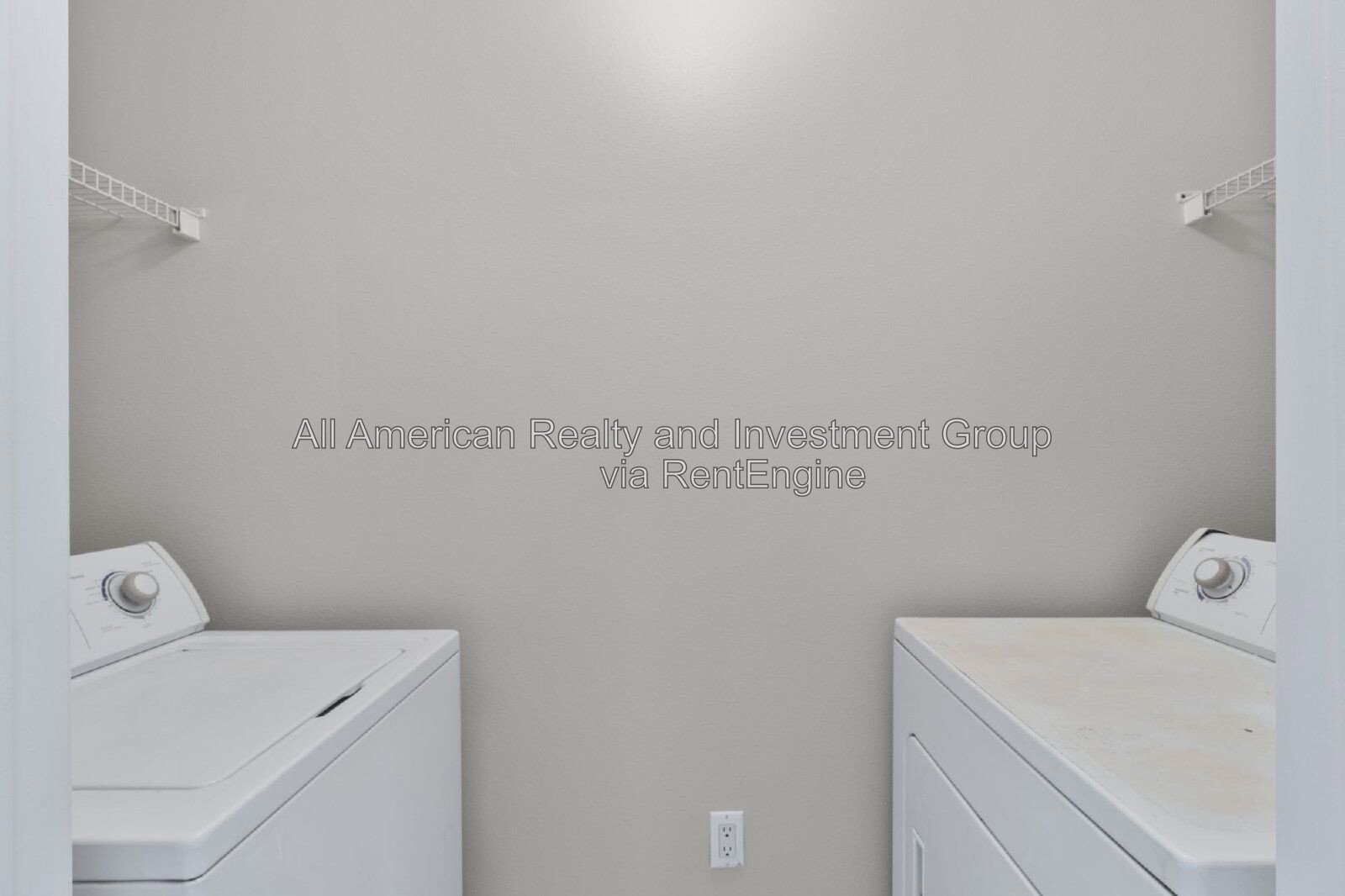 4274 Calinda Lane Unit 212 property image