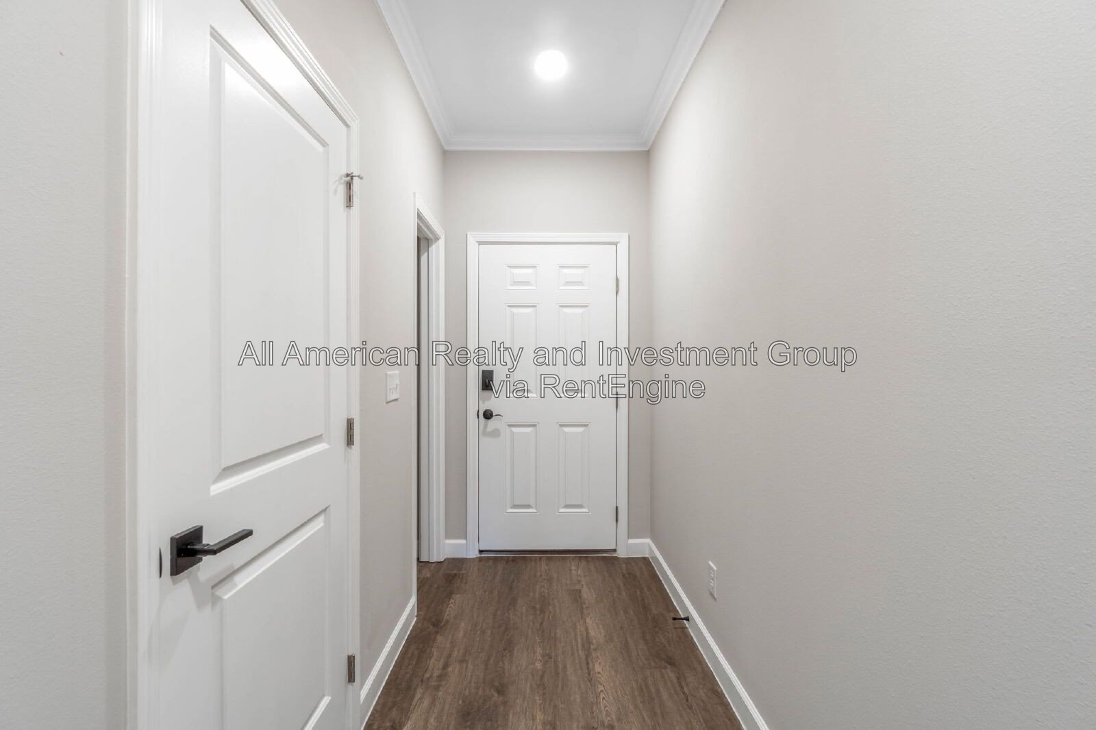 1817 Stable Lane property image
