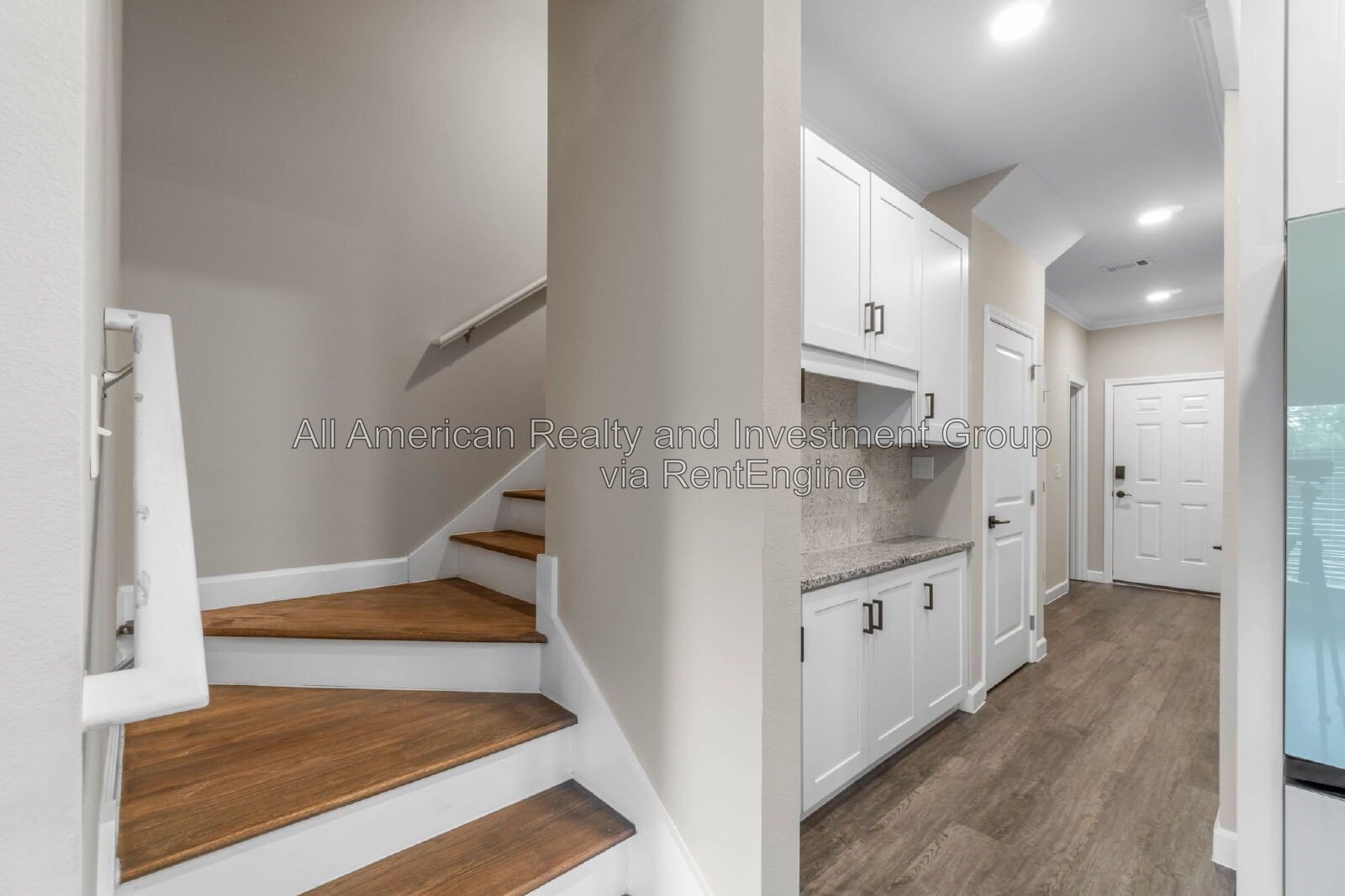 1817 Stable Lane property image