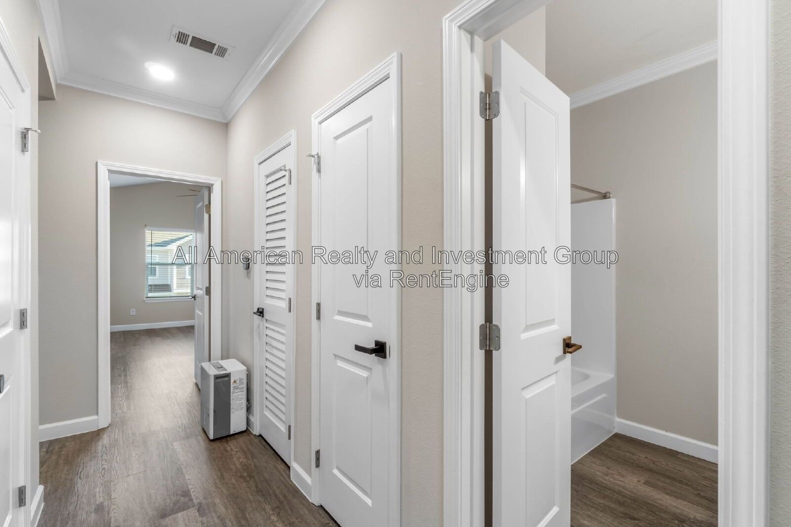 1817 Stable Lane property image