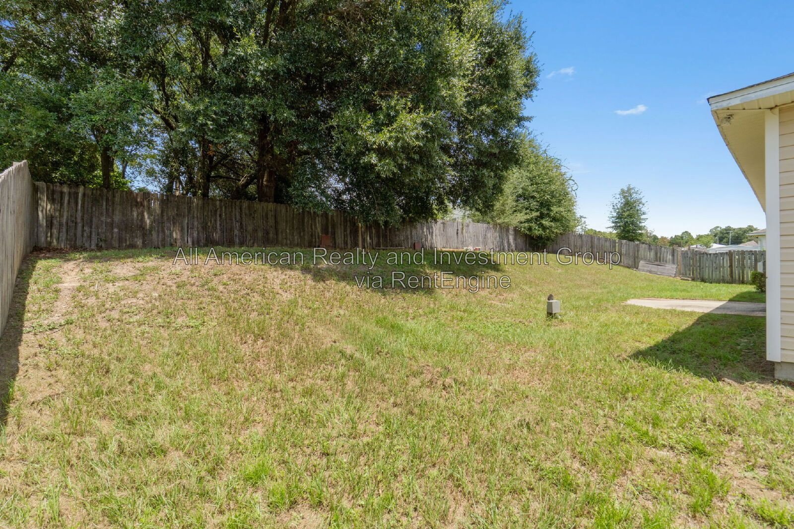 216 Lustan Drive Crestview, FL property image