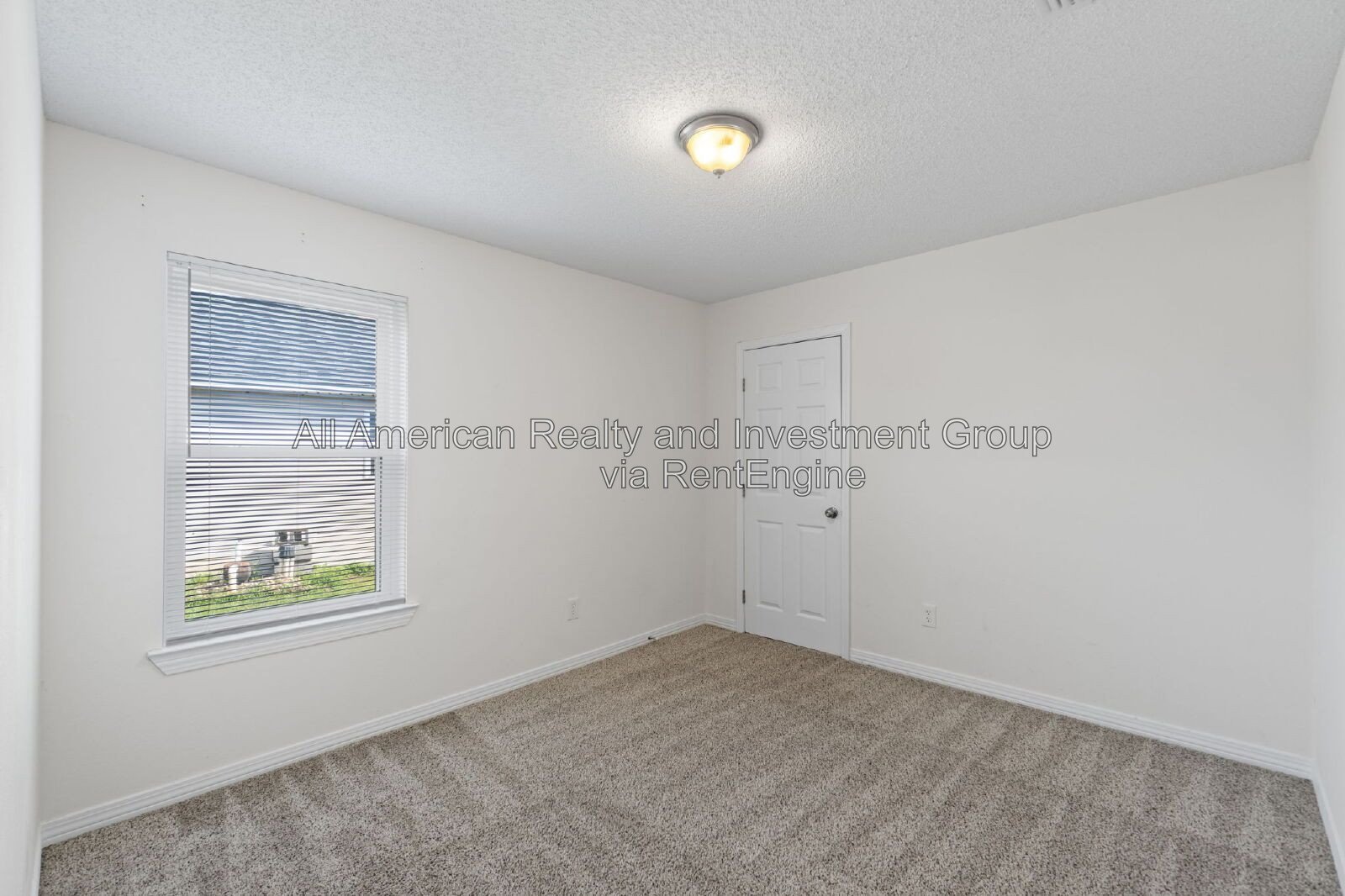 384 Pristine Water Lane property image