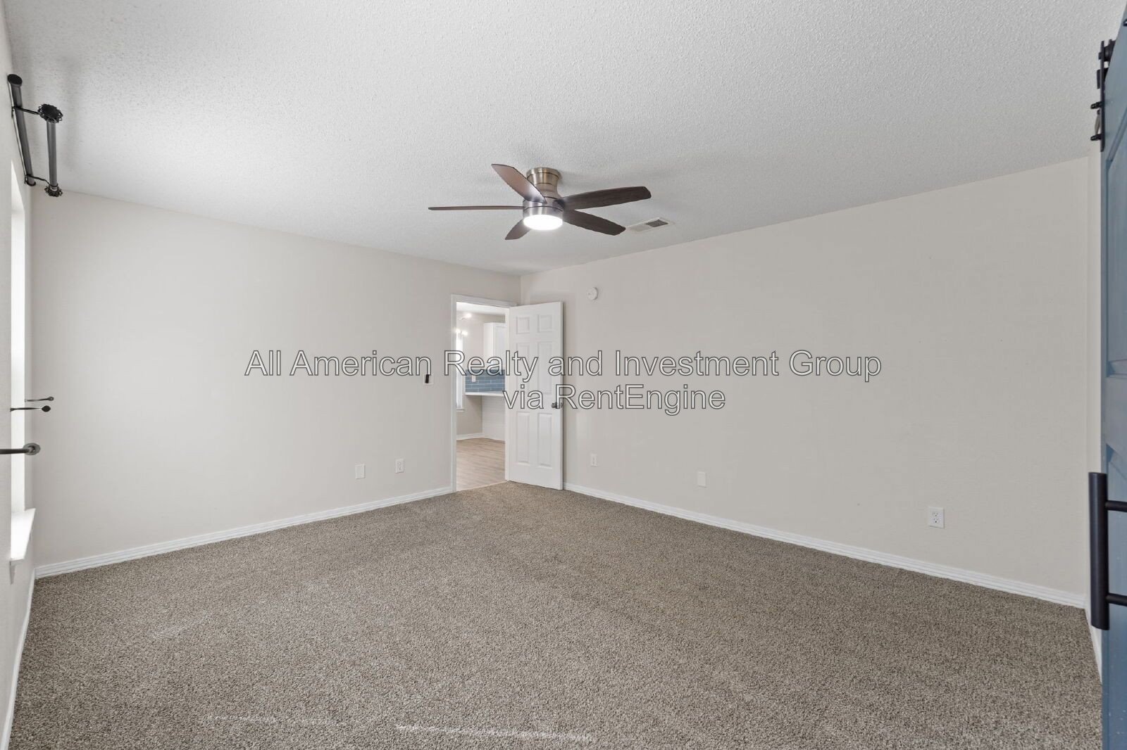 384 Pristine Water Lane property image
