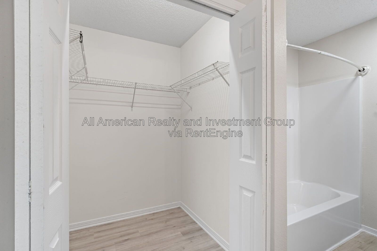 384 Pristine Water Lane property image