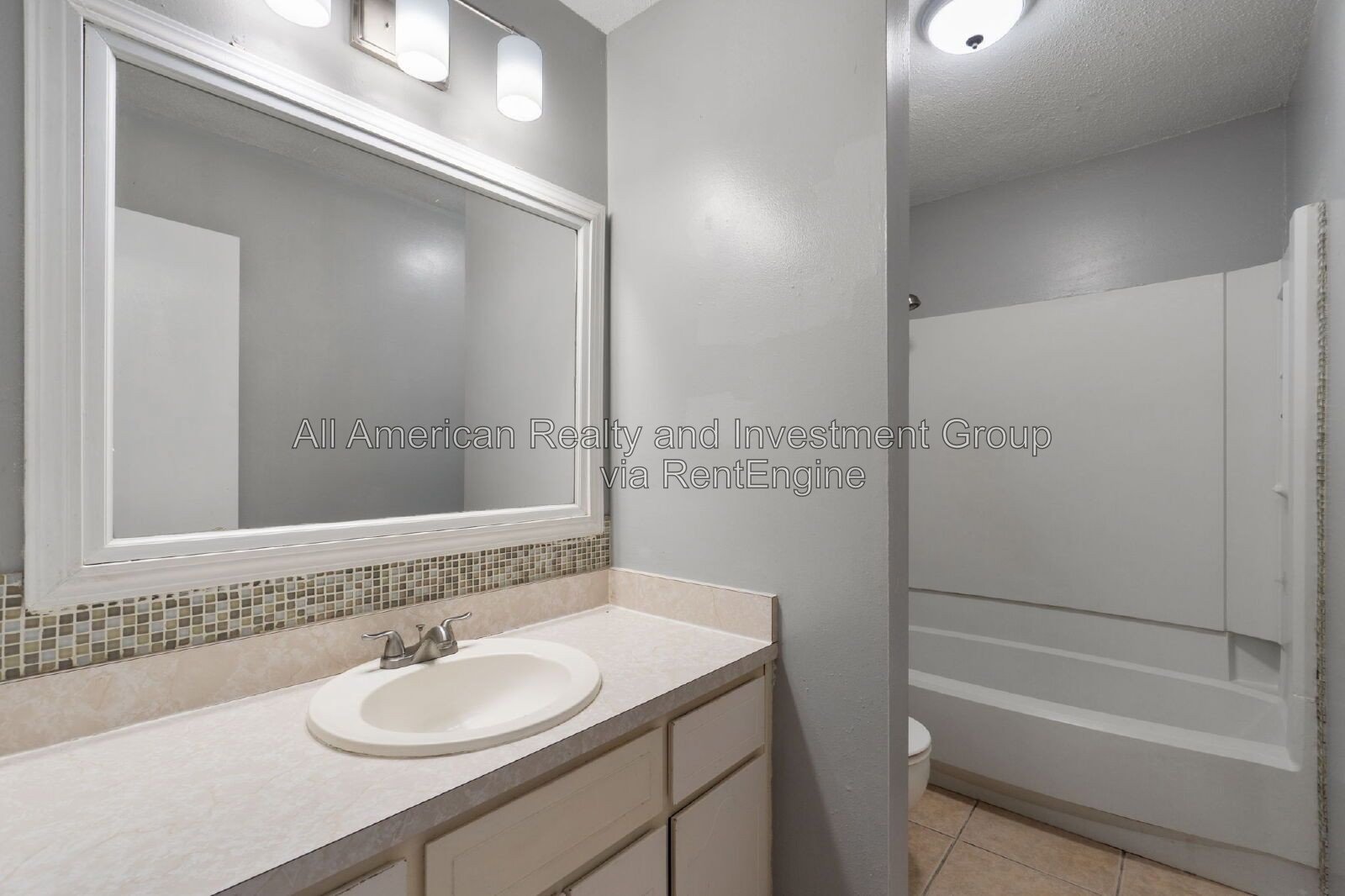 217 oak street unit c property image