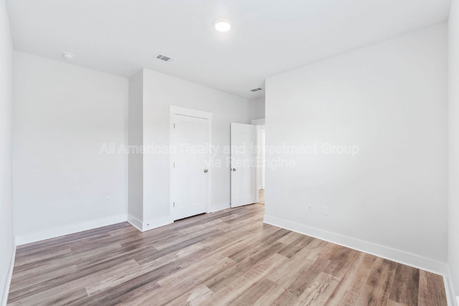 127 Hobson Ave property image